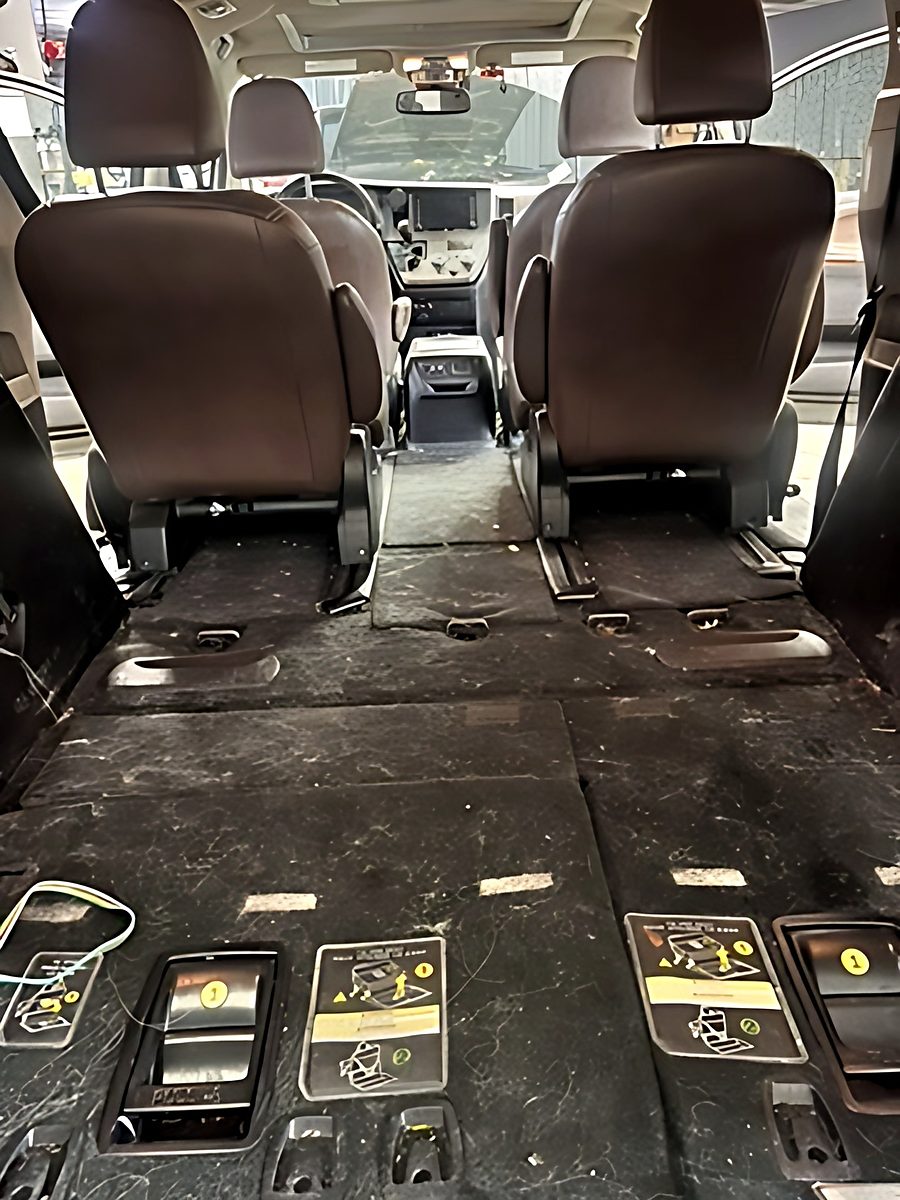 Two-tone leather truck interior