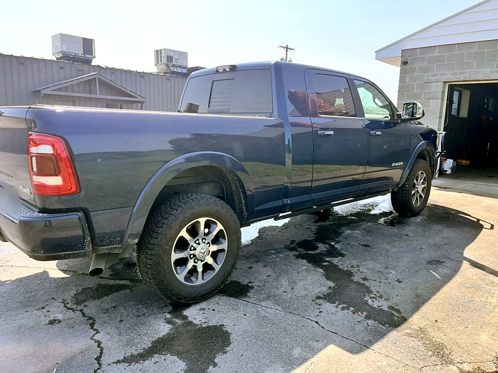 Ceramic-coated blue Ram