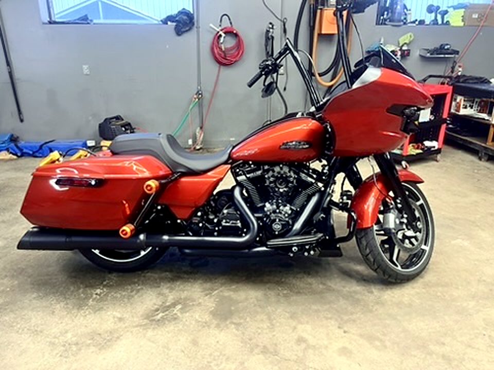 Ceramic-coated orange Road Glide